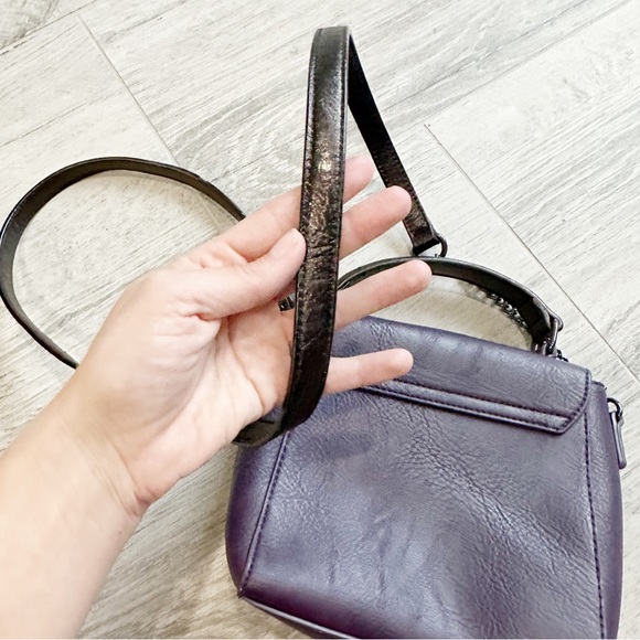 Disney Parks Haunted Mansion Bat Crossbody Purse - Picture 8 of 12